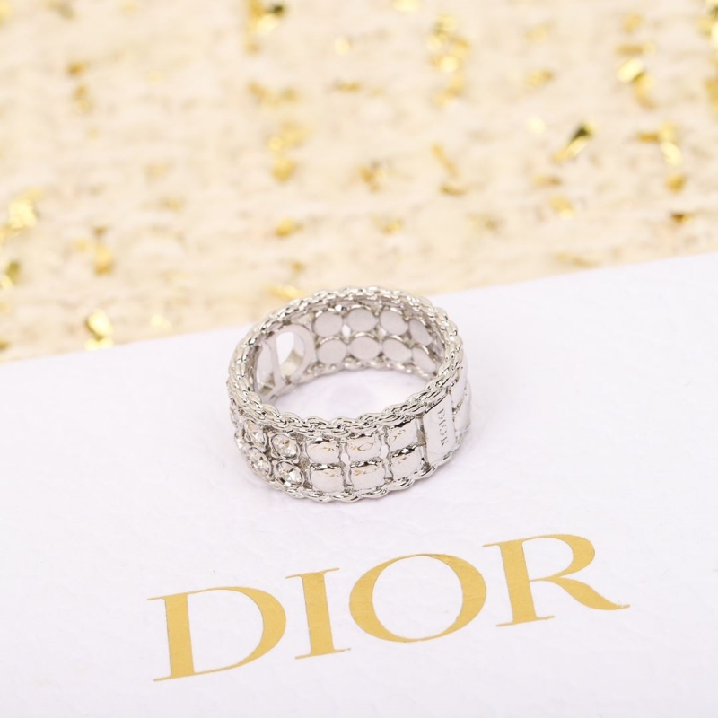 chr1st1an D10r rings